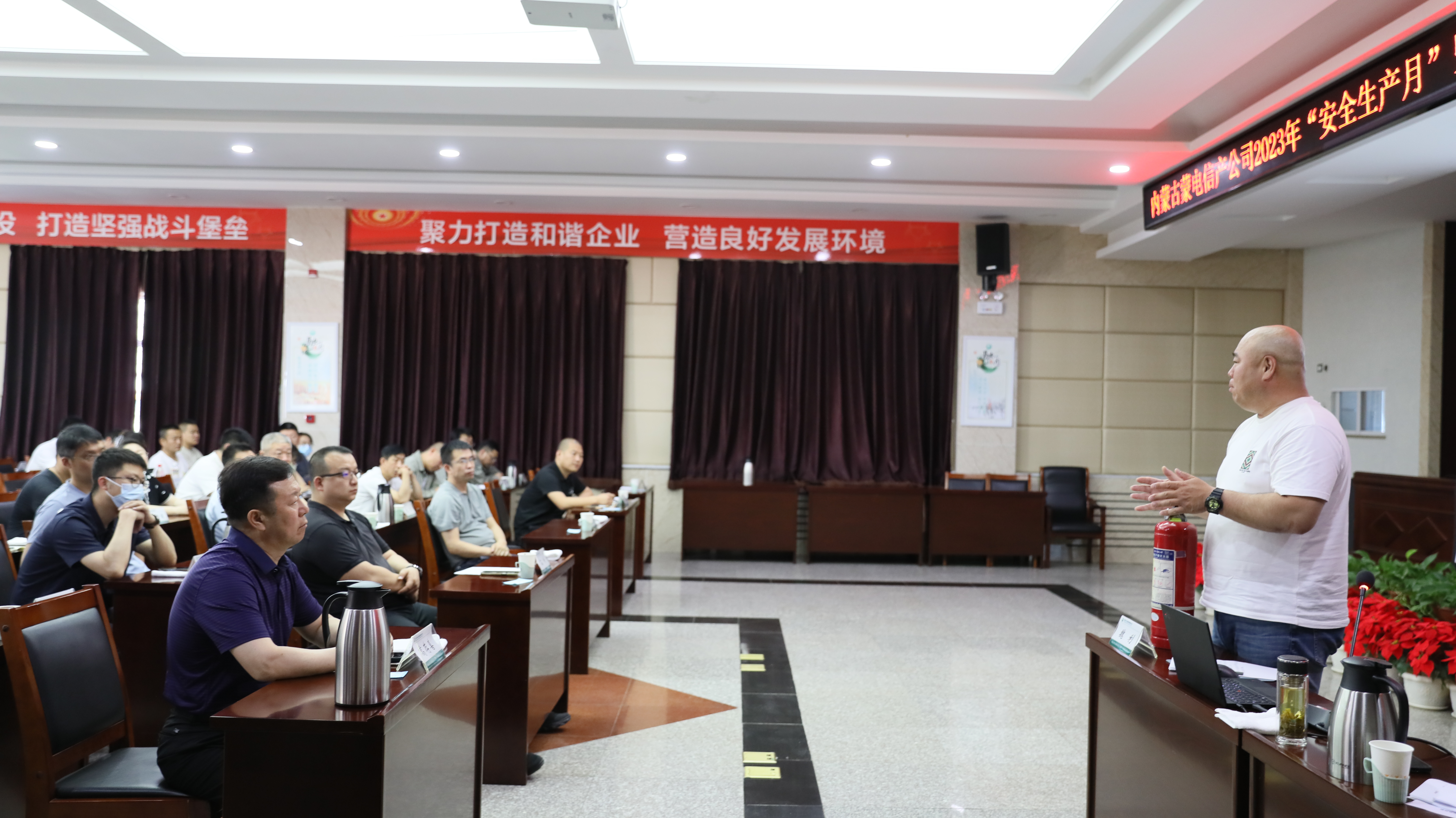 2R6A4813.JPG