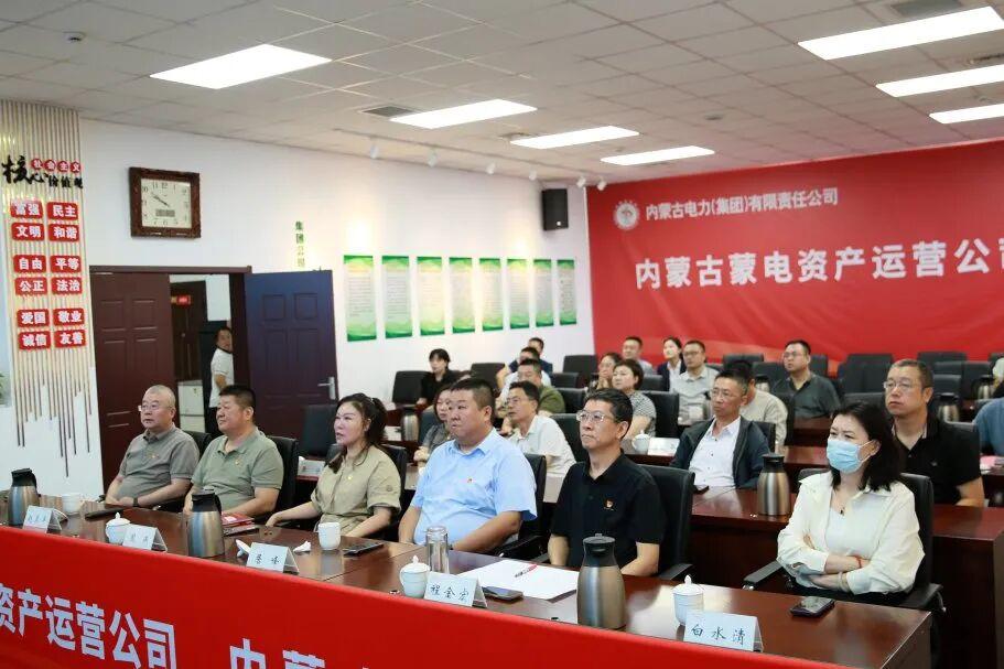 共观九三阅兵 凝聚奋进力量